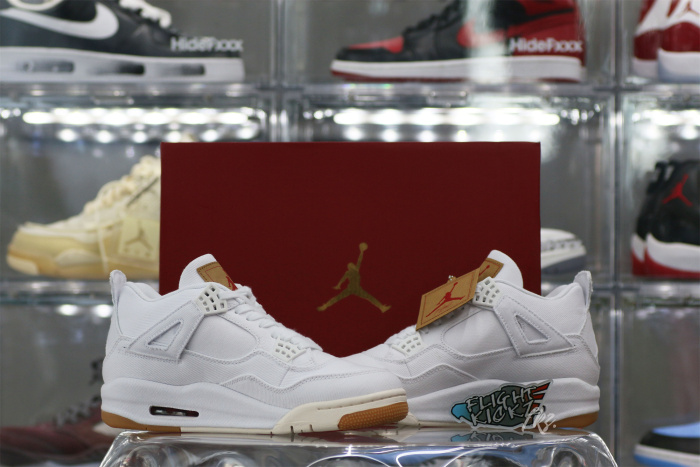 Air Jordan 4 Retro Levi's White (Levi's Tag)