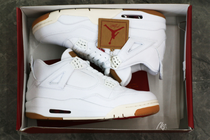 Air Jordan 4 Retro Levi's White (Levi's Tag)