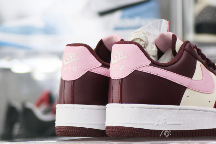 Nike Air Force 1 Low '07 Valentine’s Day (2023)