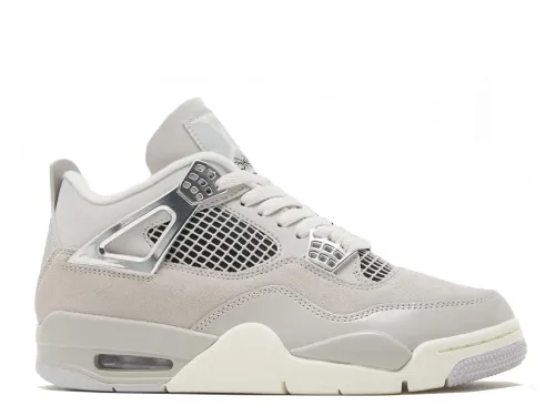 Air Jordan 4 “Frozen Moments”