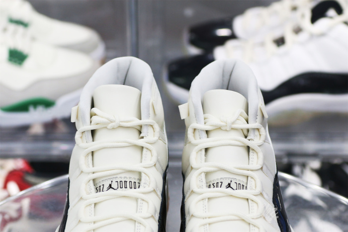 Air Jordan 11  “Neapolitan”（WMNS） (Ln5 A1 Batch)