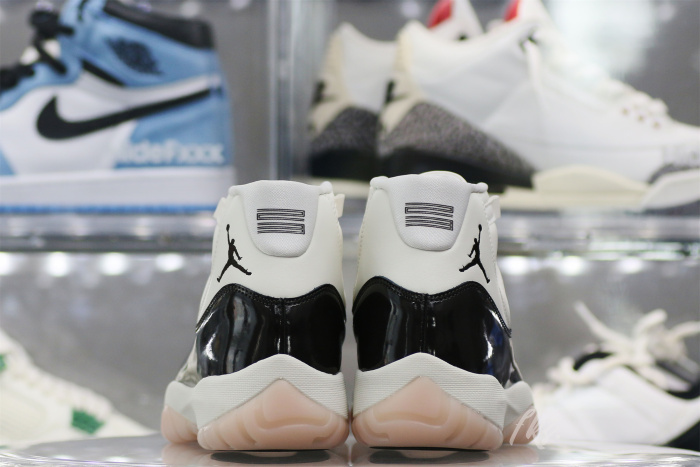 Air Jordan 11  “Neapolitan”（WMNS） (Ln5 A1 Batch)