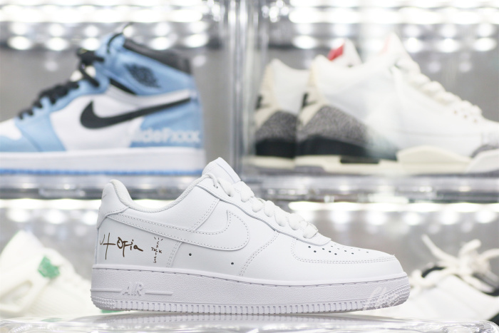Nike Air Force 1 Low '07 White (Travis Scott Cactus Jack Utopia Edition)