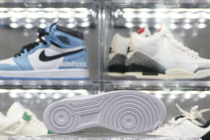 Nike Air Force 1 Low '07 White (Travis Scott Cactus Jack Utopia Edition)
