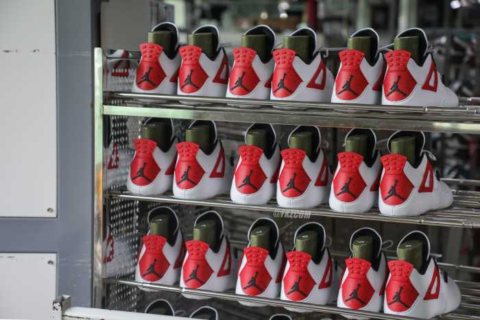 Air Jordan 4  Red Cement  2023 (LN5 A1 Batch)