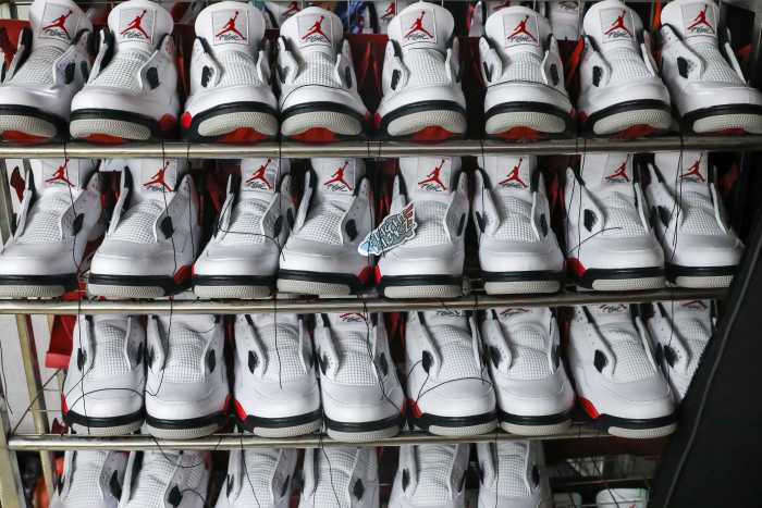 Air Jordan 4  Red Cement  2023 (LN5 A1 Batch)