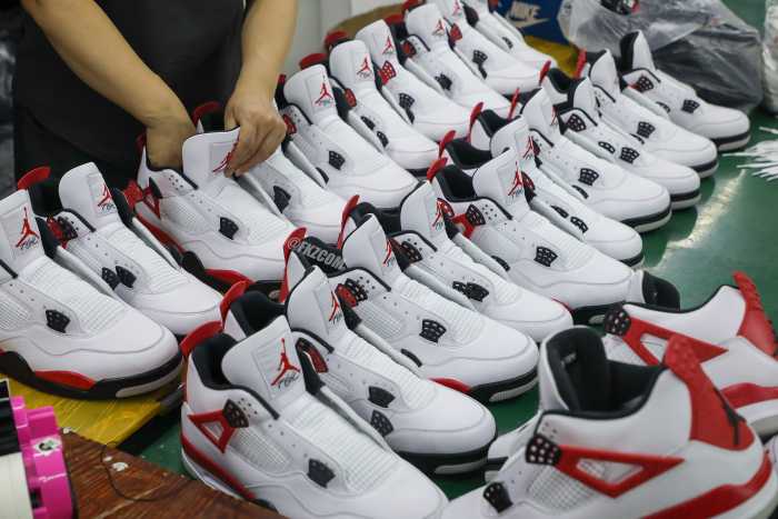 Air Jordan 4  Red Cement  2023 (LN5 A1 Batch)