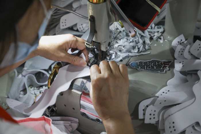 Air Jordan 4  Red Cement  2023 (LN5 A1 Batch)