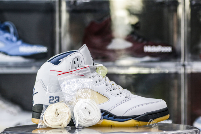A Ma Maniere Air Jordan 5 SP  Photon Dust/Diffused Blue WMS(LN5 A1)