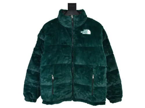Suprem3 Week16 X The North Face FauxFur Nuptse