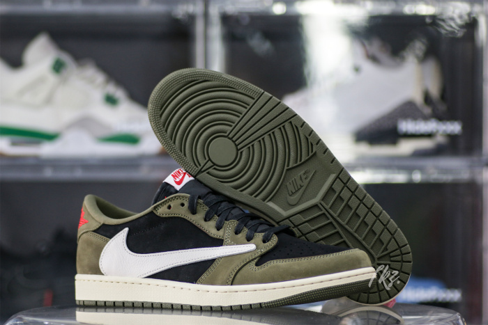 Travis Scott x Air Jordan 1 Low Black Olive  (LN5 A1 Batch)