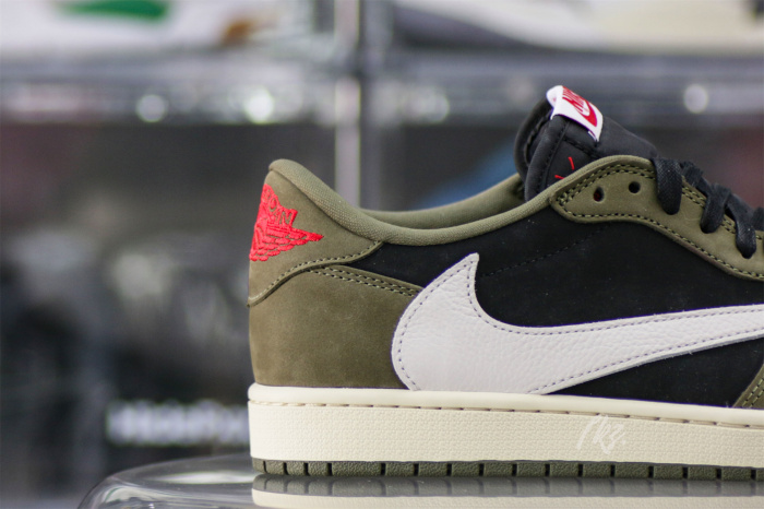 Travis Scott x Air Jordan 1 Low Black Olive  (LN5 A1 Batch)