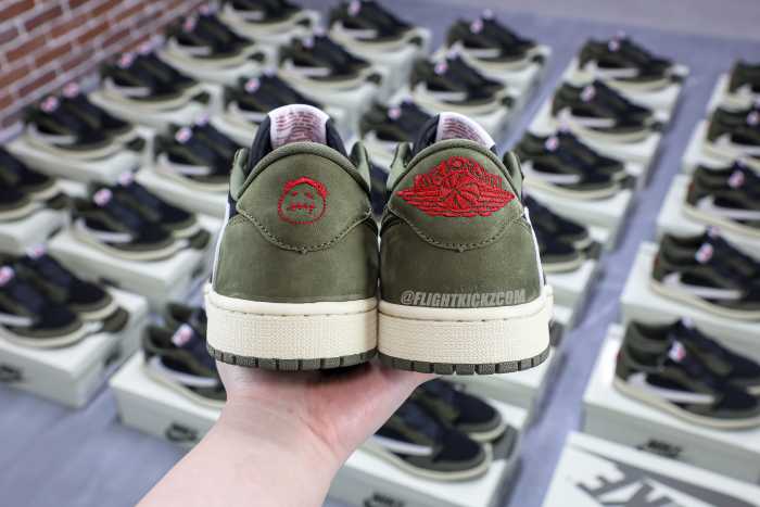 Travis Scott x Air Jordan 1 Low Black Olive  (LN5 A1 Batch)