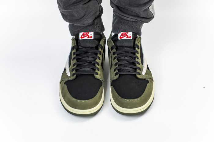 Travis Scott x Air Jordan 1 Low Black Olive  (LN5 A1 Batch)