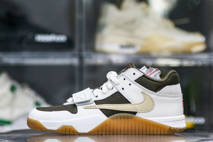 Travis Scott x Jordan Jumpman Jack Sail (LN5 A1)