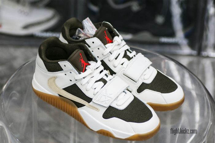 Travis Scott x Jordan Jumpman Jack Sail (LN5 A1)