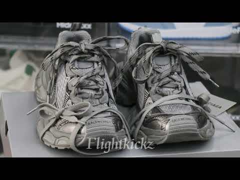 Balenciag*  3XL Sneaker 'Worn‑Out ‑ Gray' 