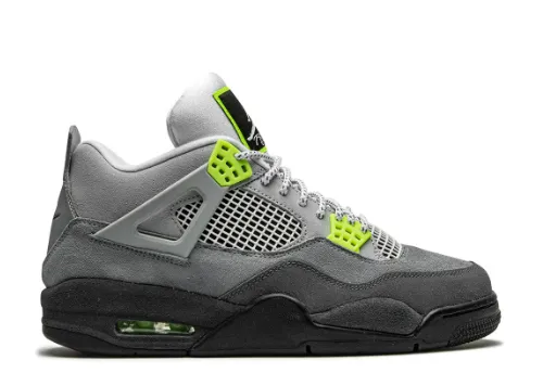 Air Jordan 4 Retro SE Neon