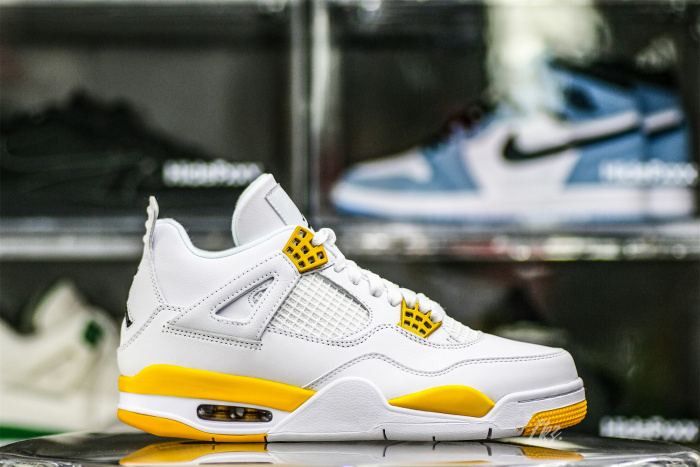 Air Jordan 4 Retro 'Vivid Sulfur' Wms 2024