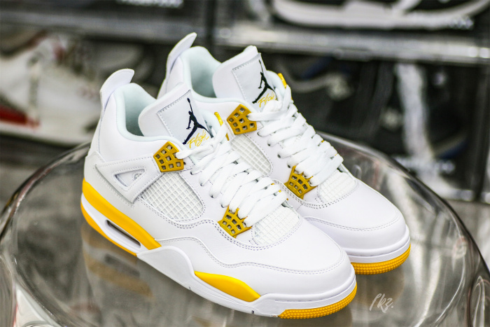 Air Jordan 4 Retro 'Vivid Sulfur' Wms 2024