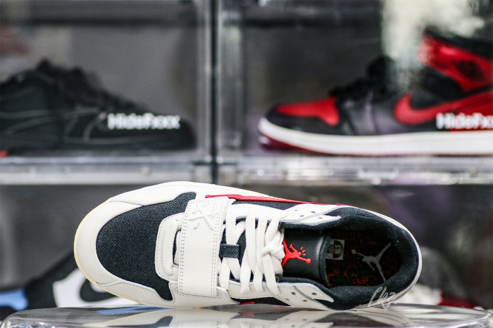 Travis Scott x Jordan Jumpman Jack TR University Red