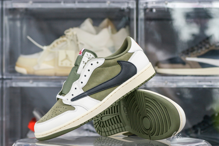 Travis Scott x Air Jordan 1 ' Medium Olive' (LN5 A1 Batch)