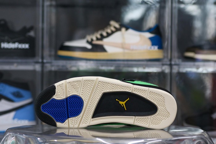 Air Jordan 4 Retro  Manila  2020 (Ln5 A1)
