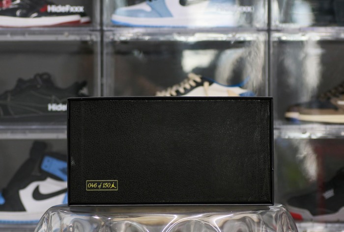 Air Jordan 4 Retro  Manila  2020 (Ln5 A1)