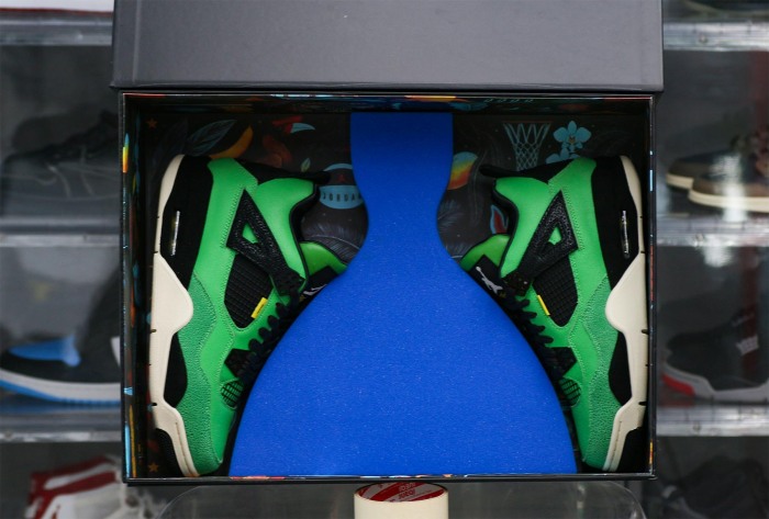 Air Jordan 4 Retro  Manila  2020 (Ln5 A1)