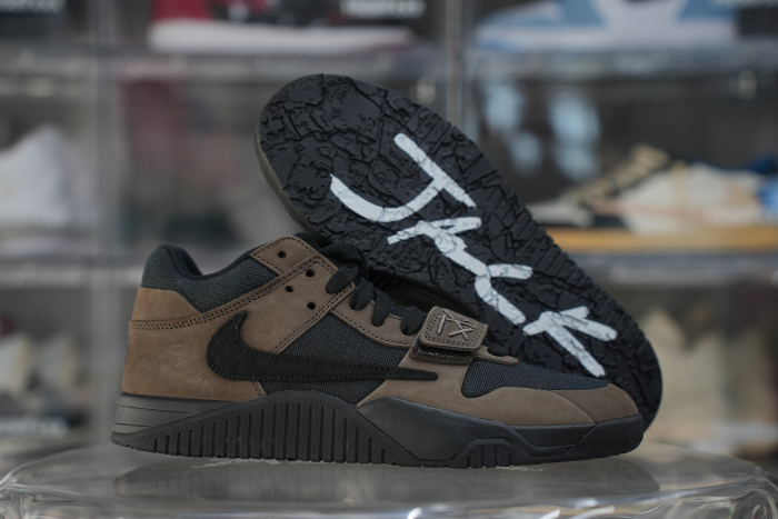 Travis Scott x Jordan Jumpman Jack TR  Dark Mocha(LN5 A1 Batch)