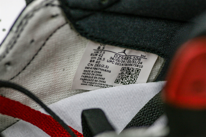 Air Jordan 1  Retro High OG Black Toe Reimagined (Ln5 A1)