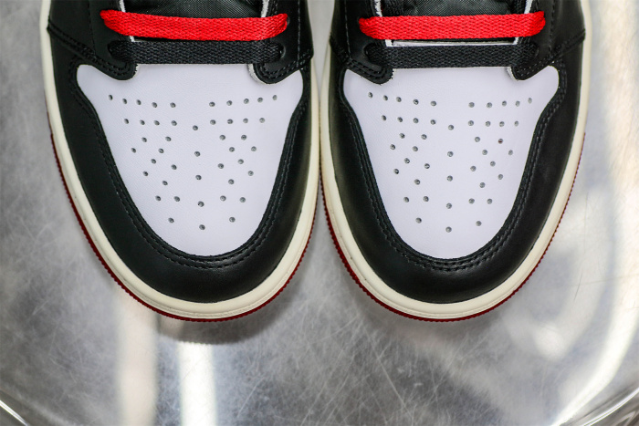 Air Jordan 1  Retro High OG Black Toe Reimagined (Ln5 A1)