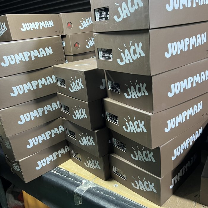 Travis Scott x Jordan Jumpman Jack Sail (LN5 A1)