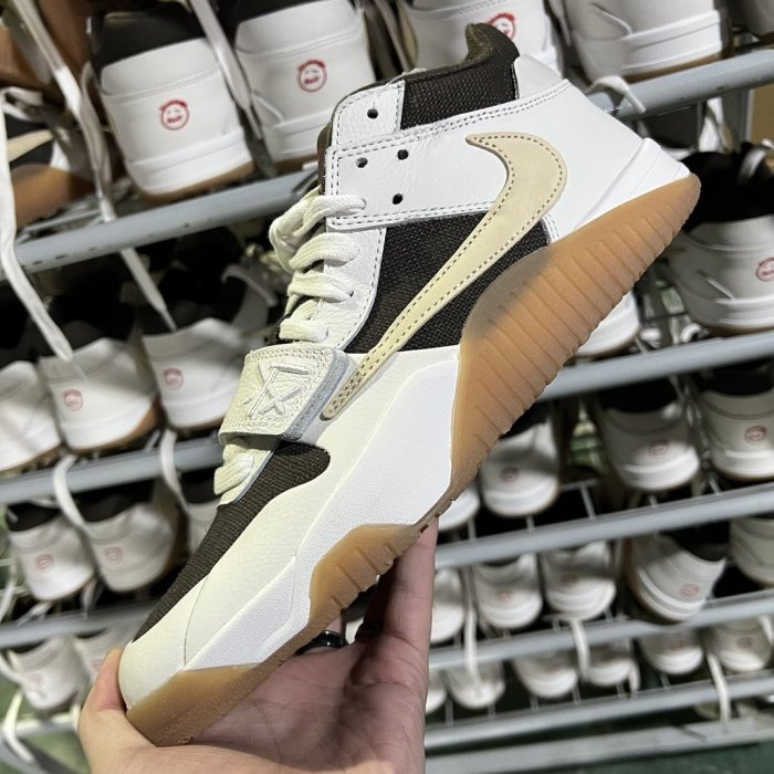 Travis Scott x Jordan Jumpman Jack Sail (LN5 A1)