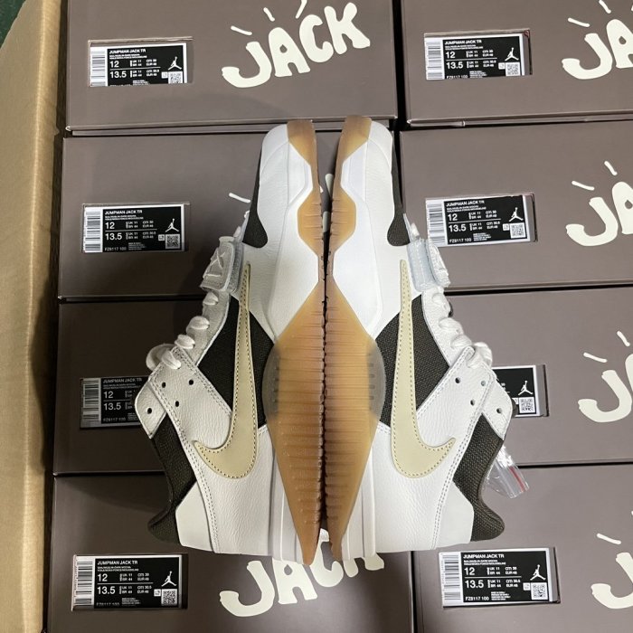 Travis Scott x Jordan Jumpman Jack Sail (LN5 A1)