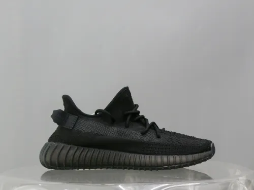Yeezy Boost 350 V2 Onyx (A2 Batch)