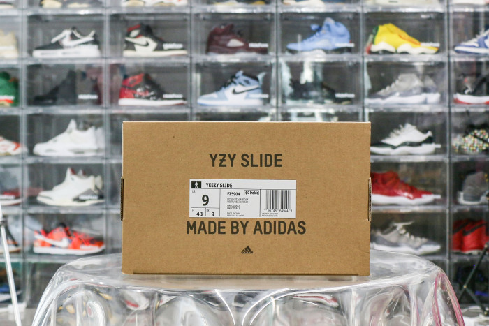 Yeezy Slides Resin 2022 FZ5904（A1 Batch）