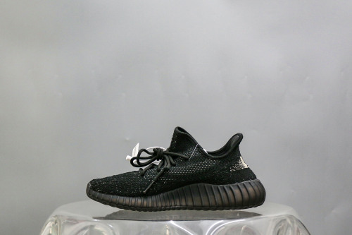Yeezy Boost 350 V2 Core Black White (A2 Batch)