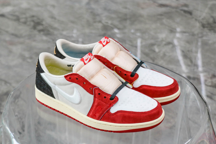 Trophy Room X Jordan 1 Retro Low OG SP 'Home' 2024（LN5 A1 Batch）