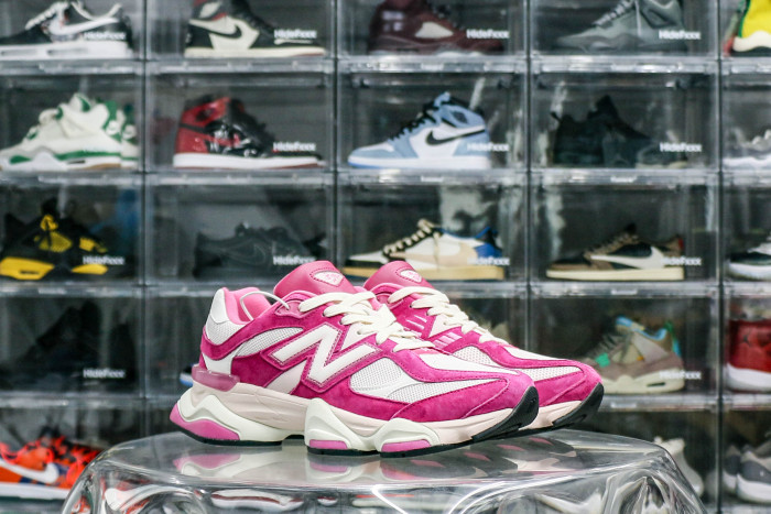 New Balance 9060 Fuchsia Pink