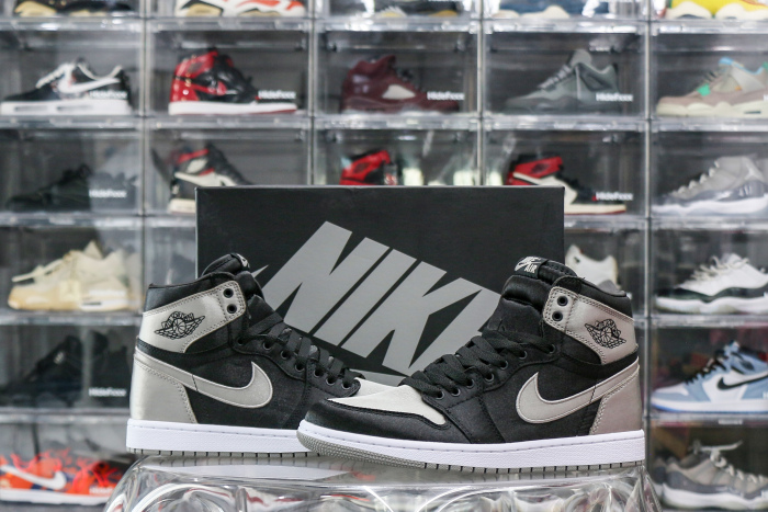 Air Jordan 1 Retro High OG Satin Shadow 2024