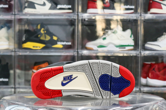 Air Jordan 4 'Rare Air' 2025  (GS)