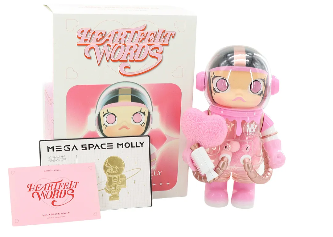 POP MART MEGA Series Heart Whisper Trendy Figure 400%