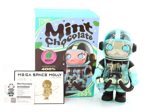 POP MART MEGA Series Mint Chocolate Trendy Figure 400%