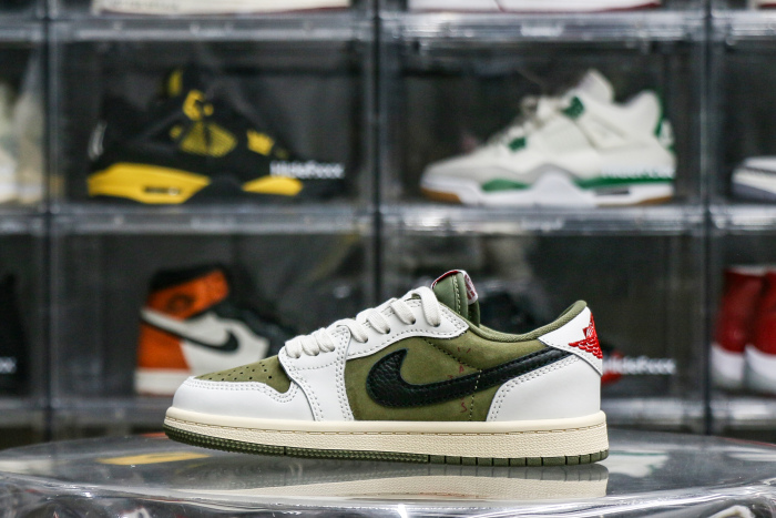 Travis Scott x Jordan 1 Retro Low  'Reverse Olive / Medium Olive' Kid (LN5 A1)