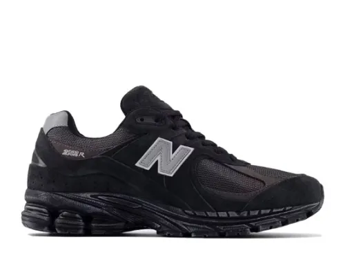 New Balance 2002R Vintage Black Grey