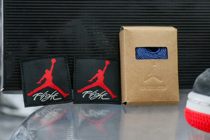 Air Jordan 4 'Rare Air' 2025 (Ln5 A1)