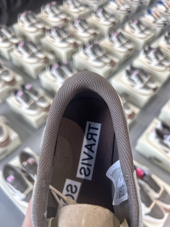 US Warehouse:Travis Scott x Air Jordan 1 Low OG  Reverse Mocha