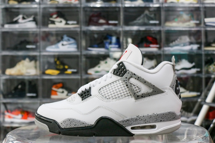 Air Jordan 4 Retro OG 'White Cement' 2025 (Ln5 A1)