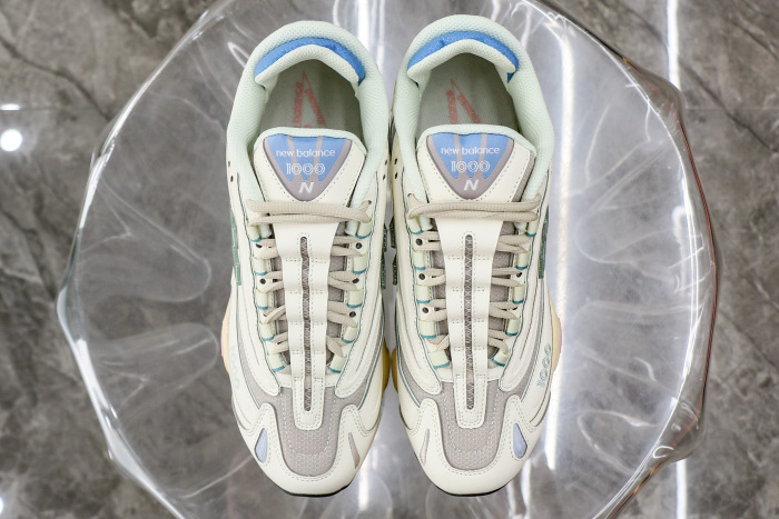 New Balance 1000 Angora Moonrock